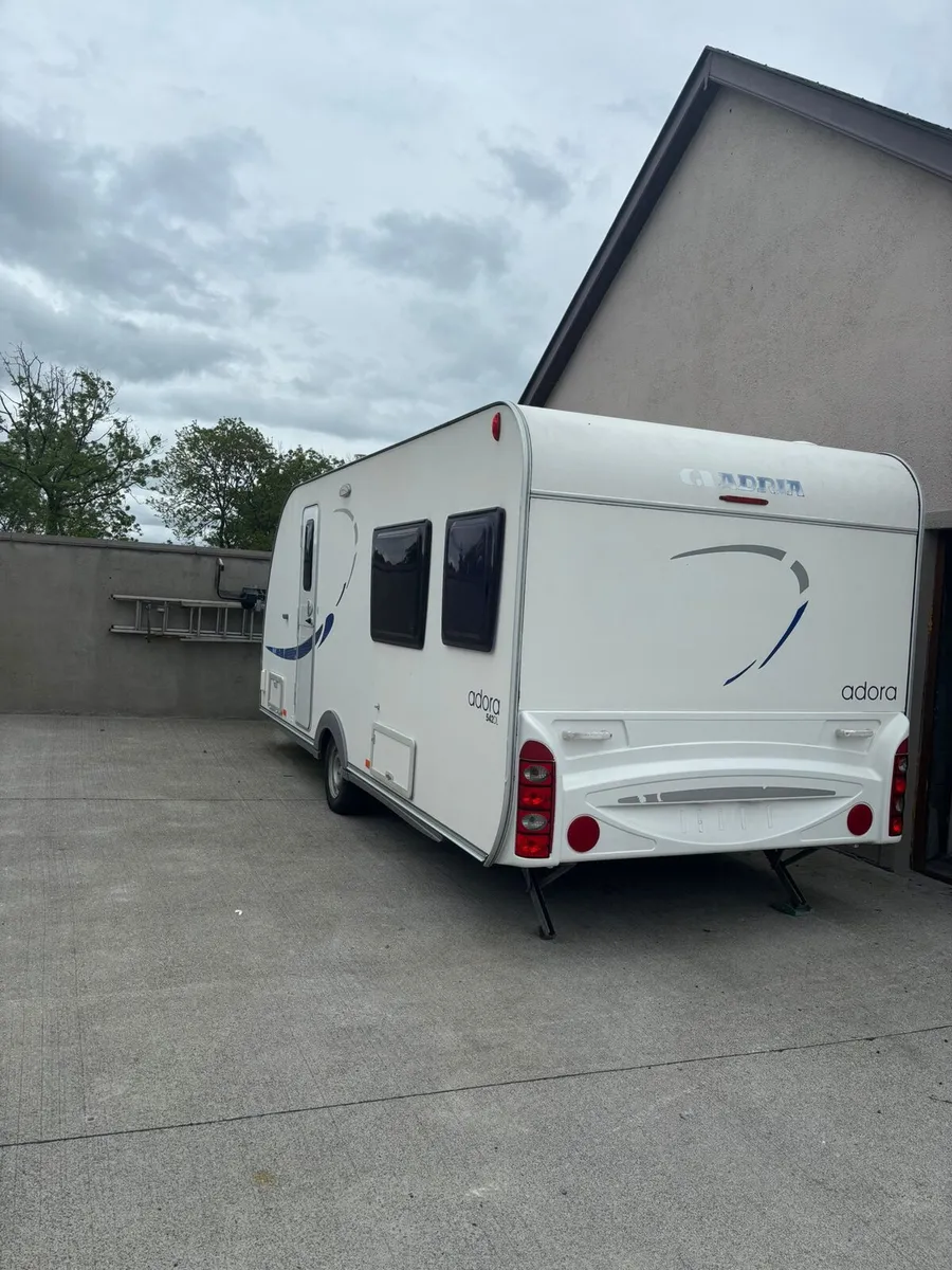 4 berth fixed single beds - Image 3