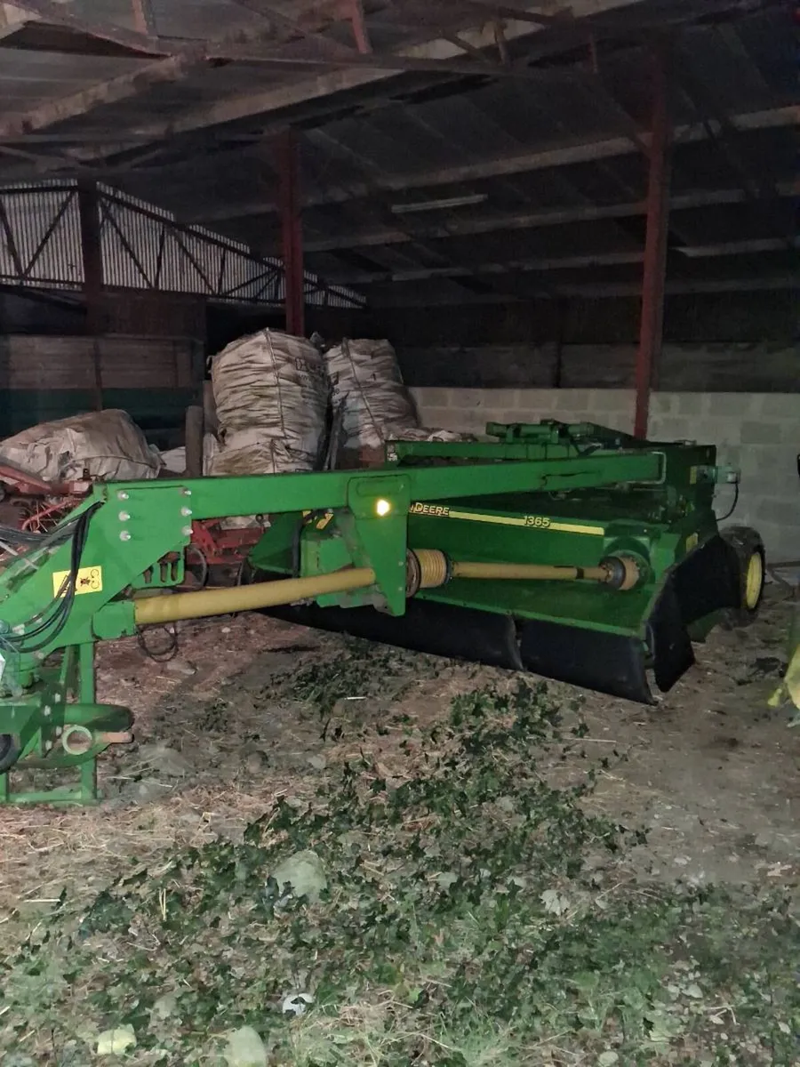 John deere mower - Image 2