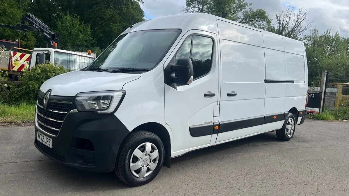 2023 RENAULT MASTER - Image 1