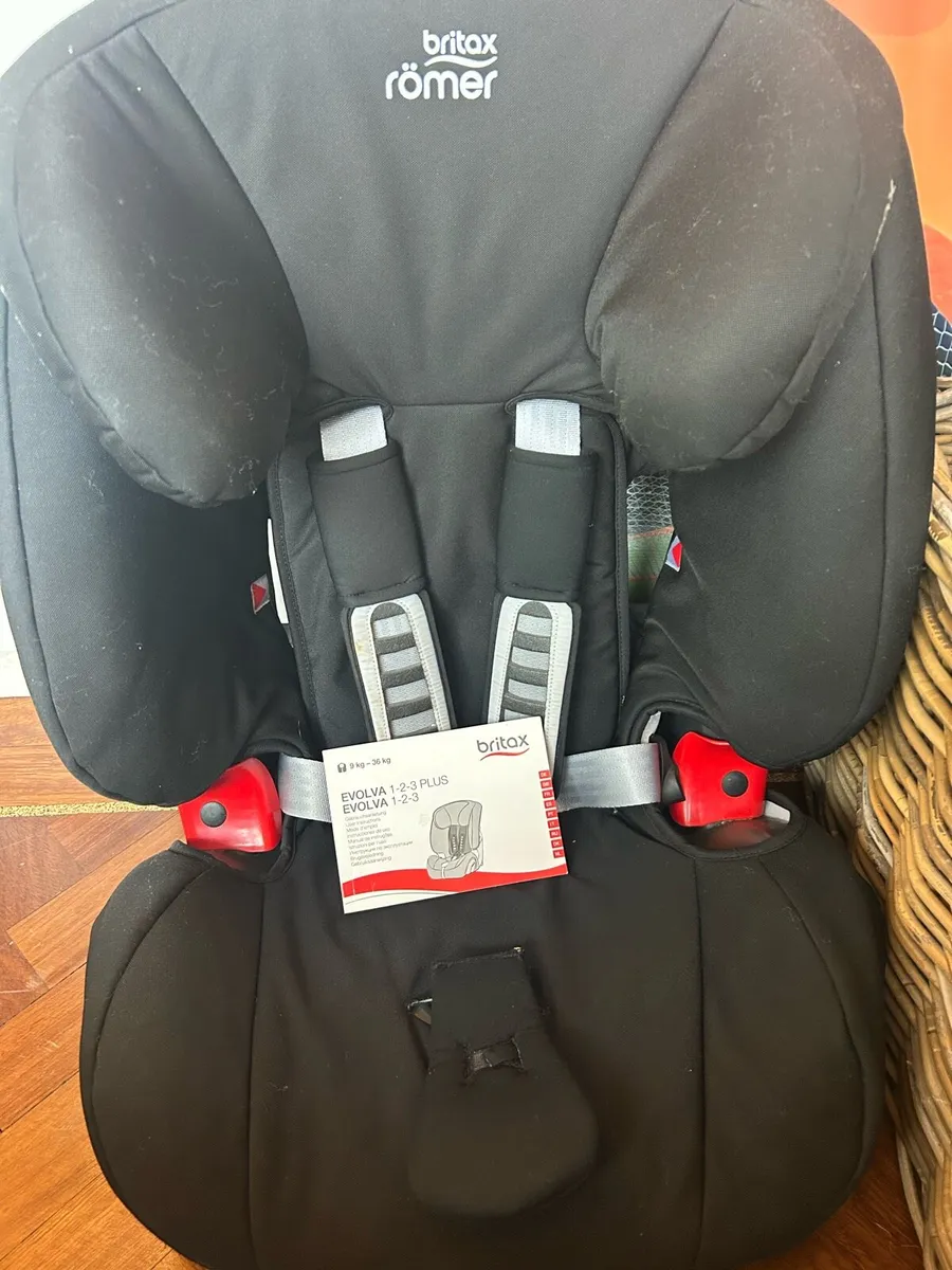 Britax Romer Evolva car seat - Image 2