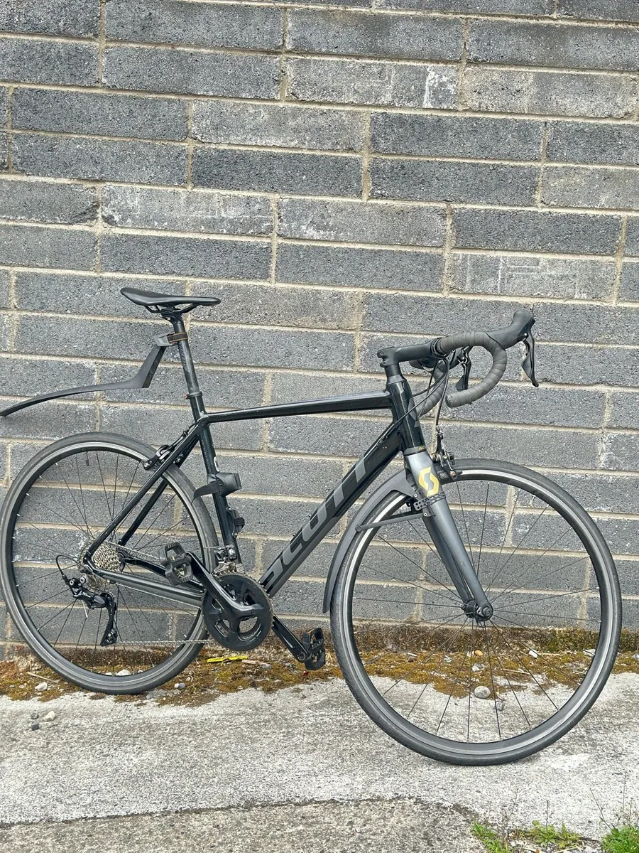 Road Bike Scott - Image 1