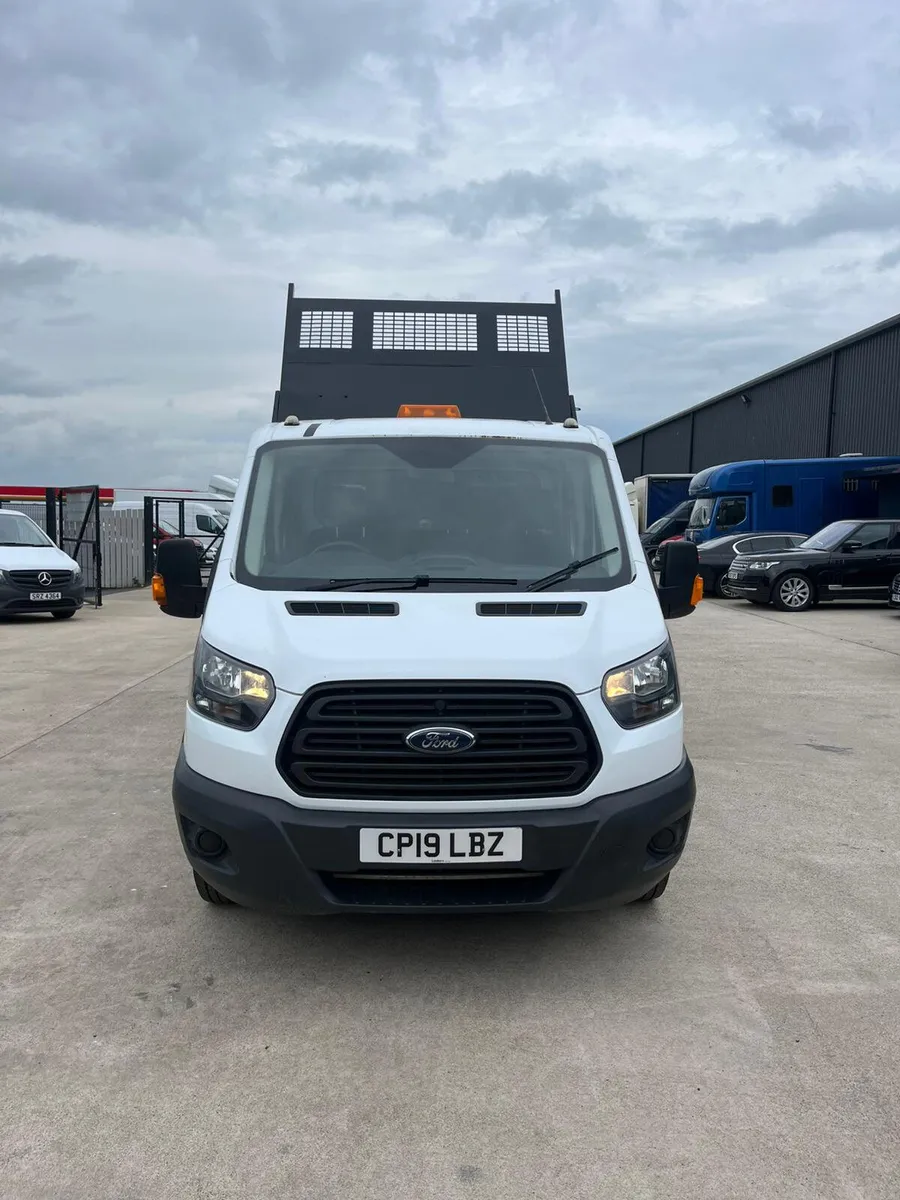 2019 Ford Transit 3.5t CrewCab Tipper - Image 2