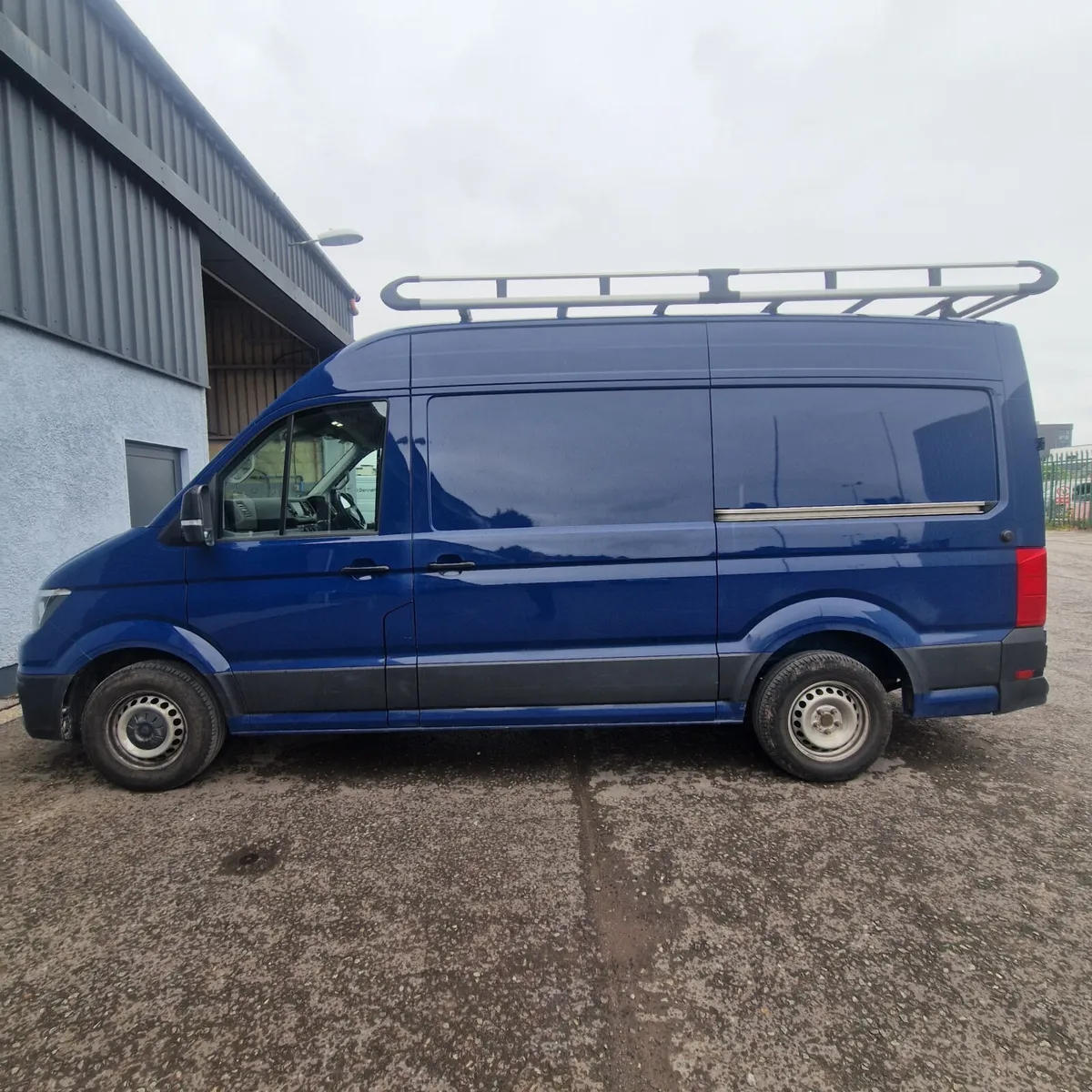Volkswagen Crafter 2020 - Image 2