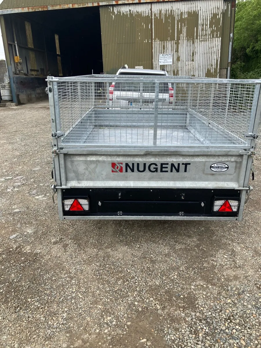 Trailer - Image 1