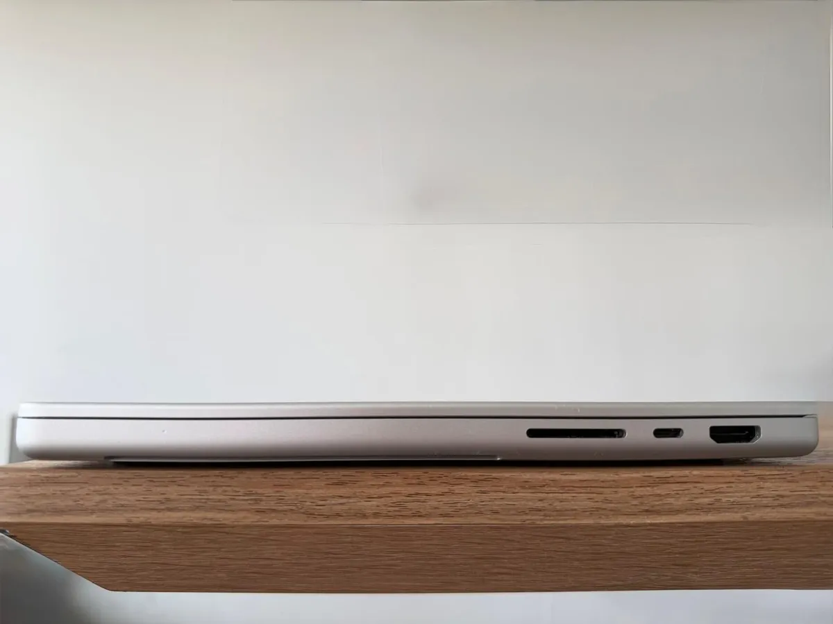 Apple MacBook Pro 14" M2 Pro (2023) 16GB RAM 1TB - Image 3