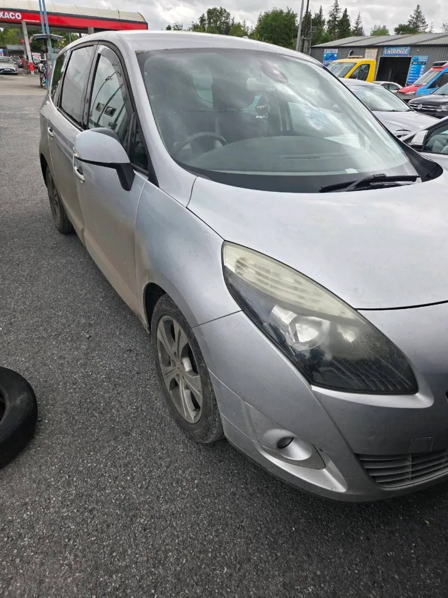 Renault  scenic - Image 3