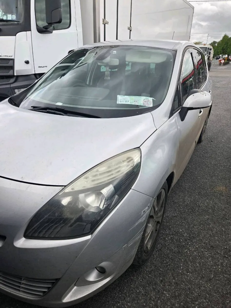 Renault  scenic - Image 4