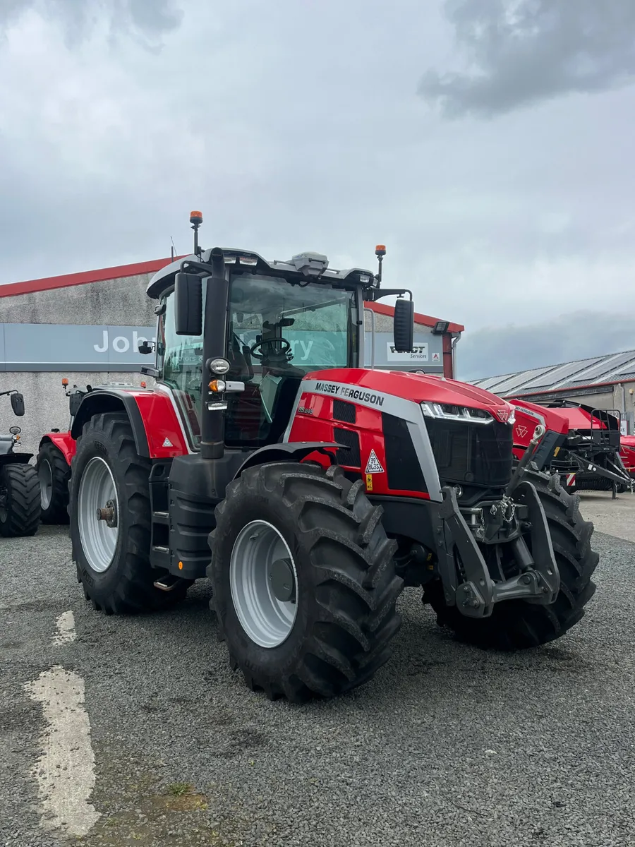 Massey Ferguson 8s.245 Dvt - Image 1
