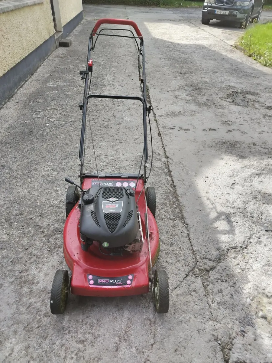 Lawnmowers - Image 2