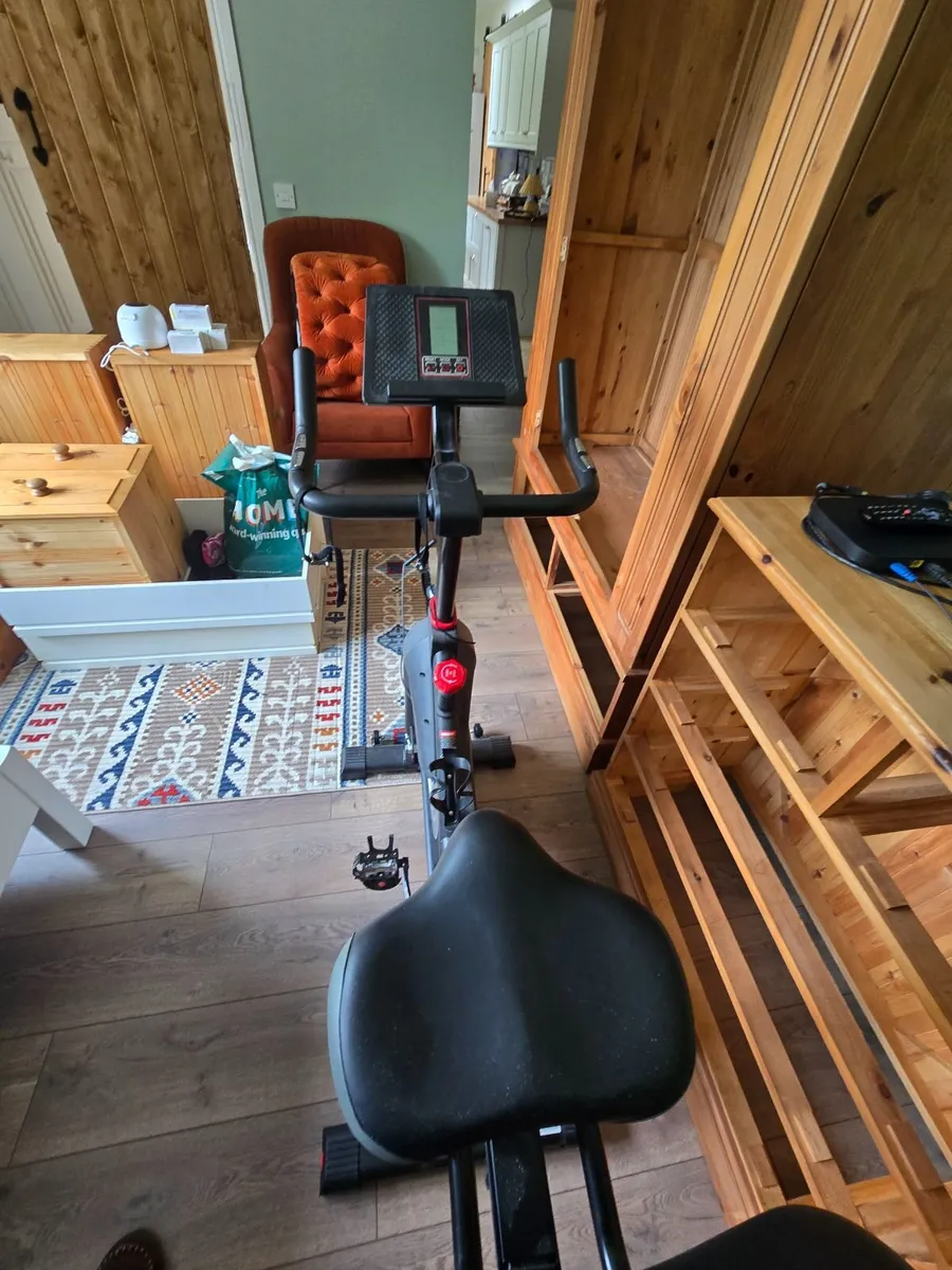 Exercise bike - Image 4