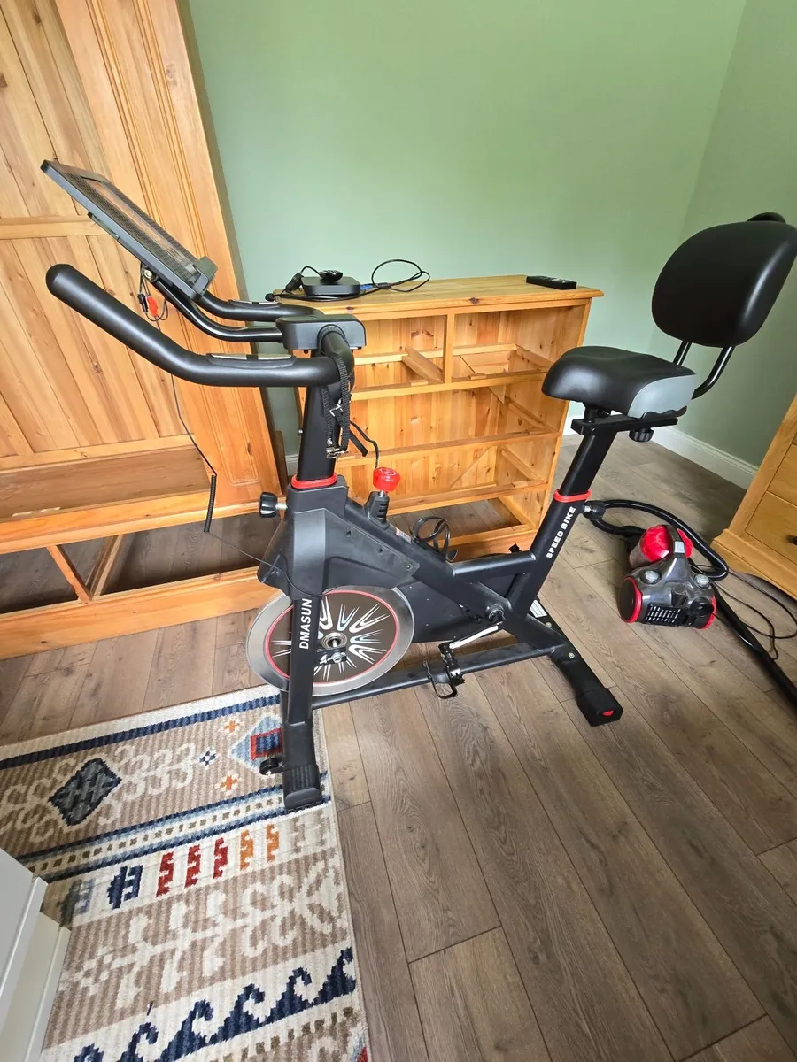 Exercise bike - Image 1