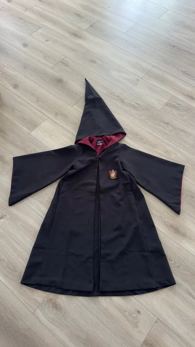 Authentic Harry Potter Gryffindor Robe - Image 1