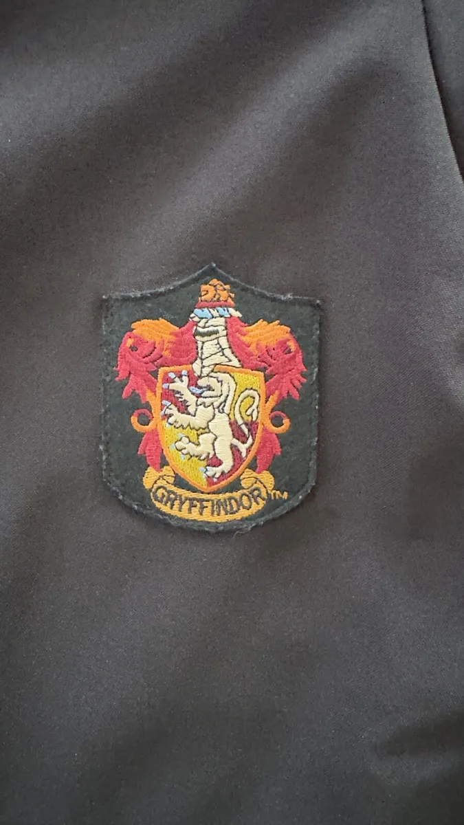 Authentic Harry Potter Gryffindor Robe - Image 3
