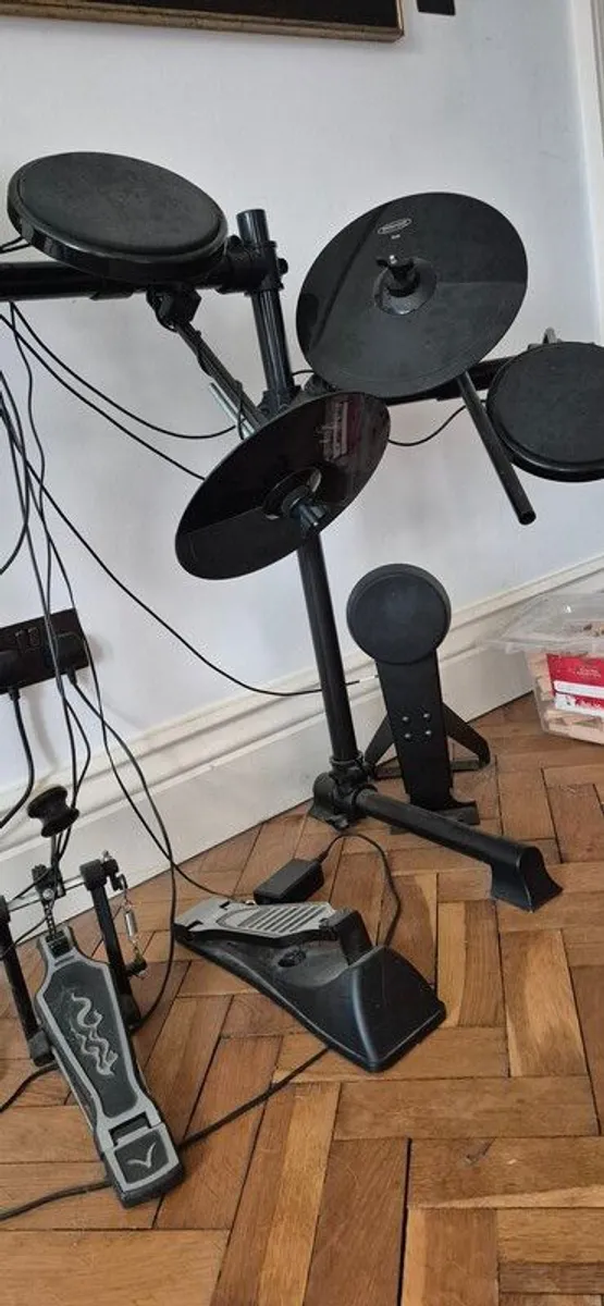 Drum Kit - Image 4
