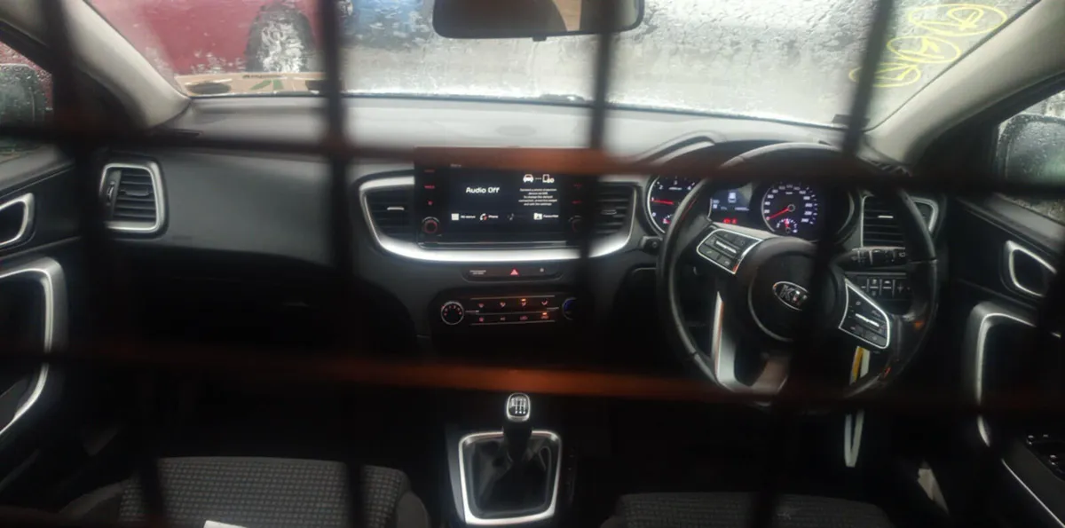 2021 KIA CEED 1.6 DIESEL FOR BREAKING! - Image 3