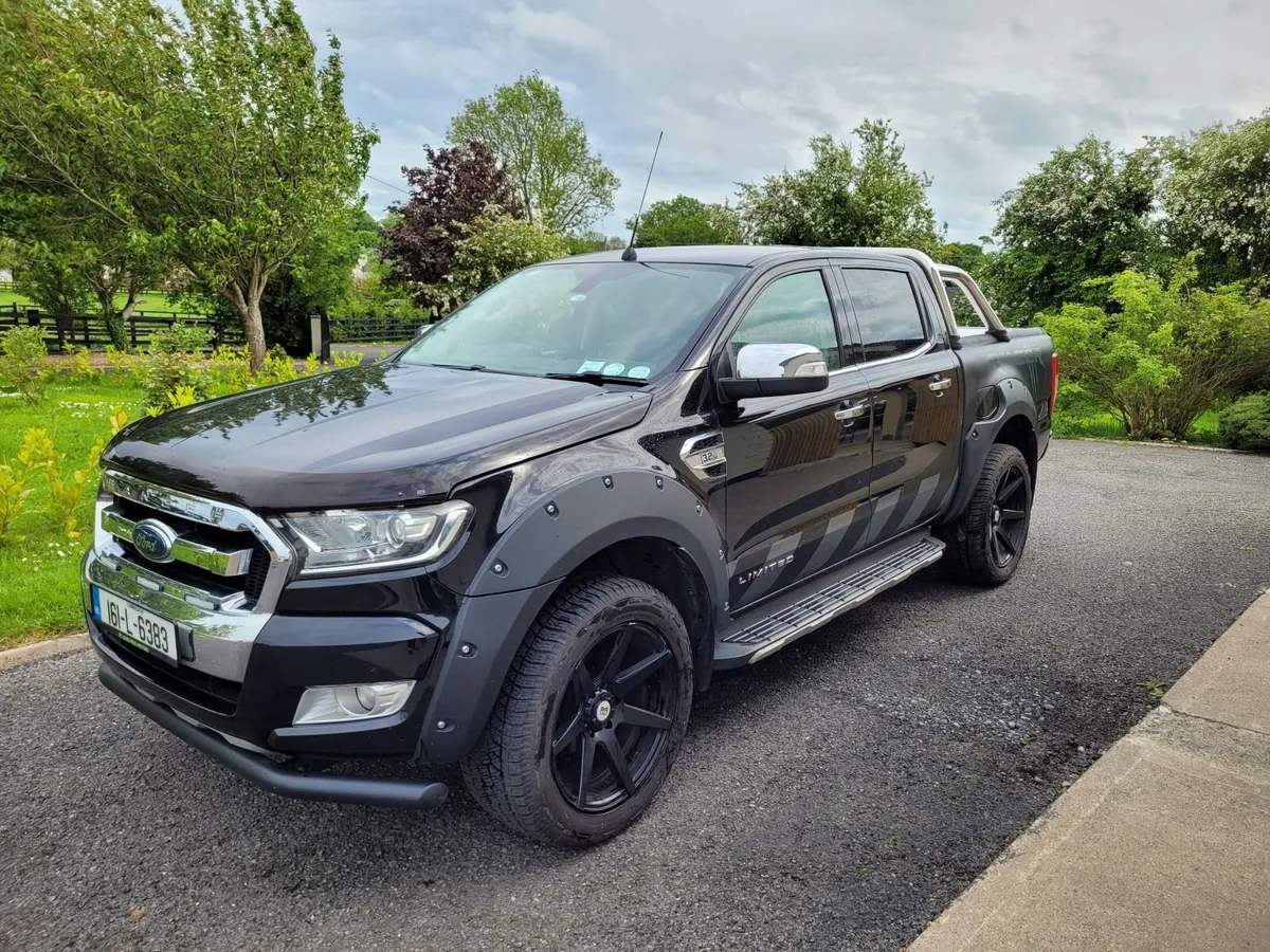 Ford Ranger Limited CVRT 06-2027 - Image 3