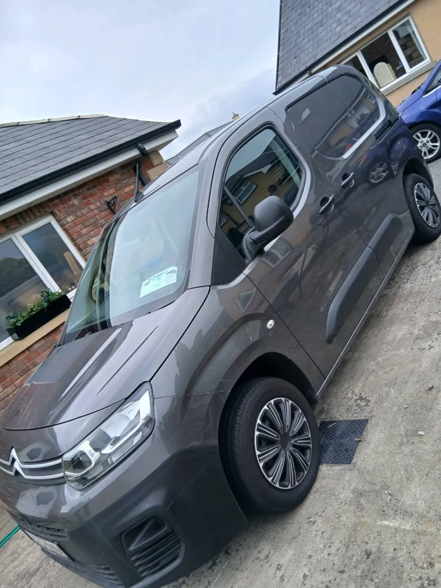 2 × Citroën Berlingo vans - Image 1