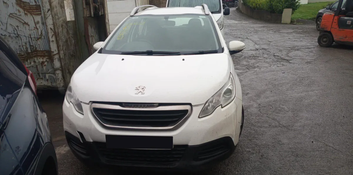 2016 PEUGEOT 2008 1.2 PETROL FOR BREAKING - Image 1