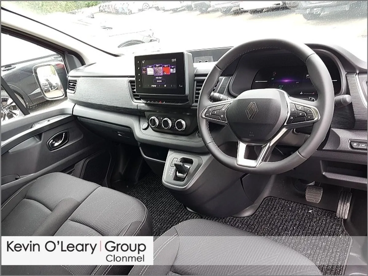 Renault Trafic LL30 Blue dCi 170 BVA9 Auto Extra S - Image 2