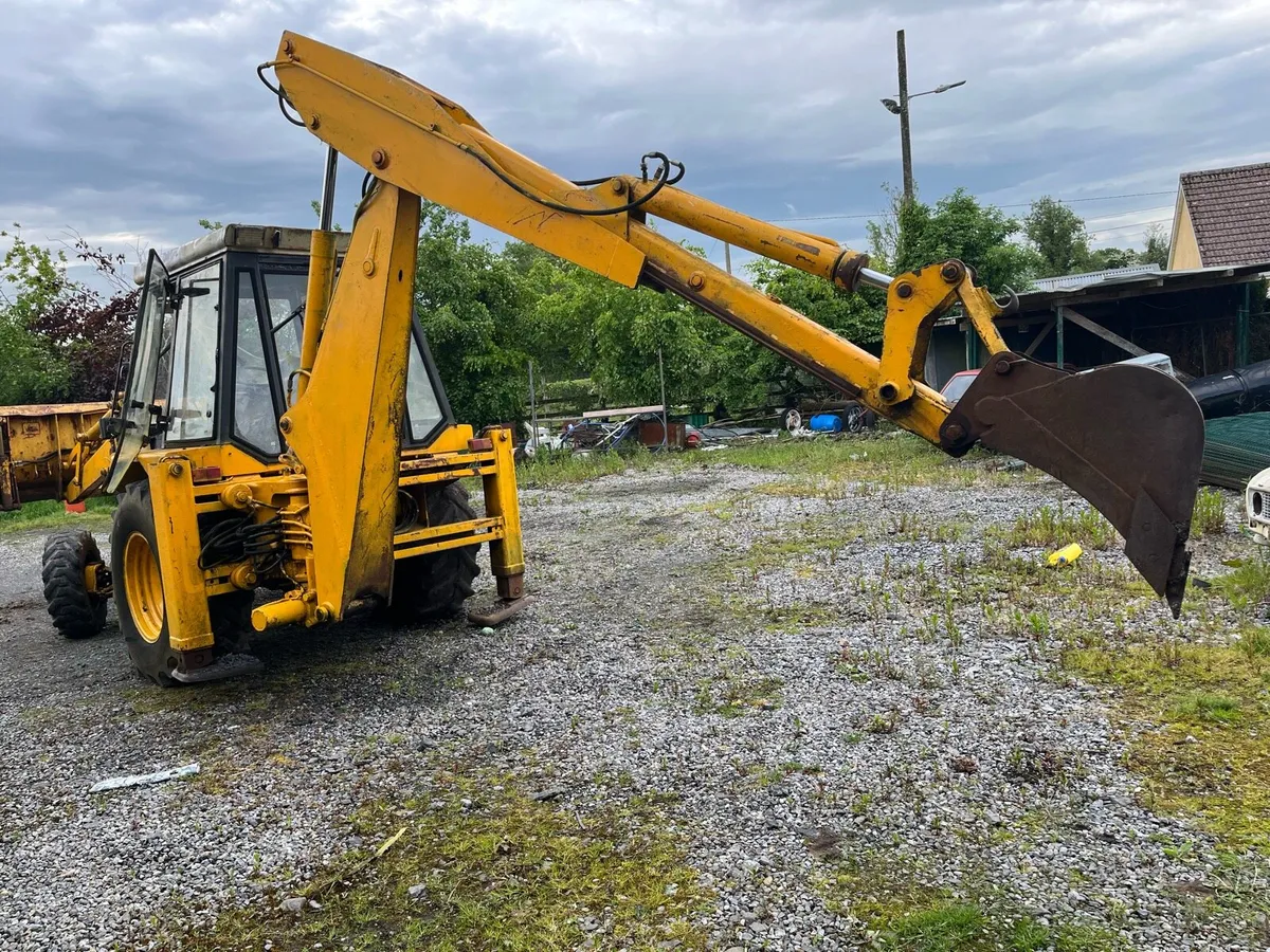 JCB 4 wheel - Image 3
