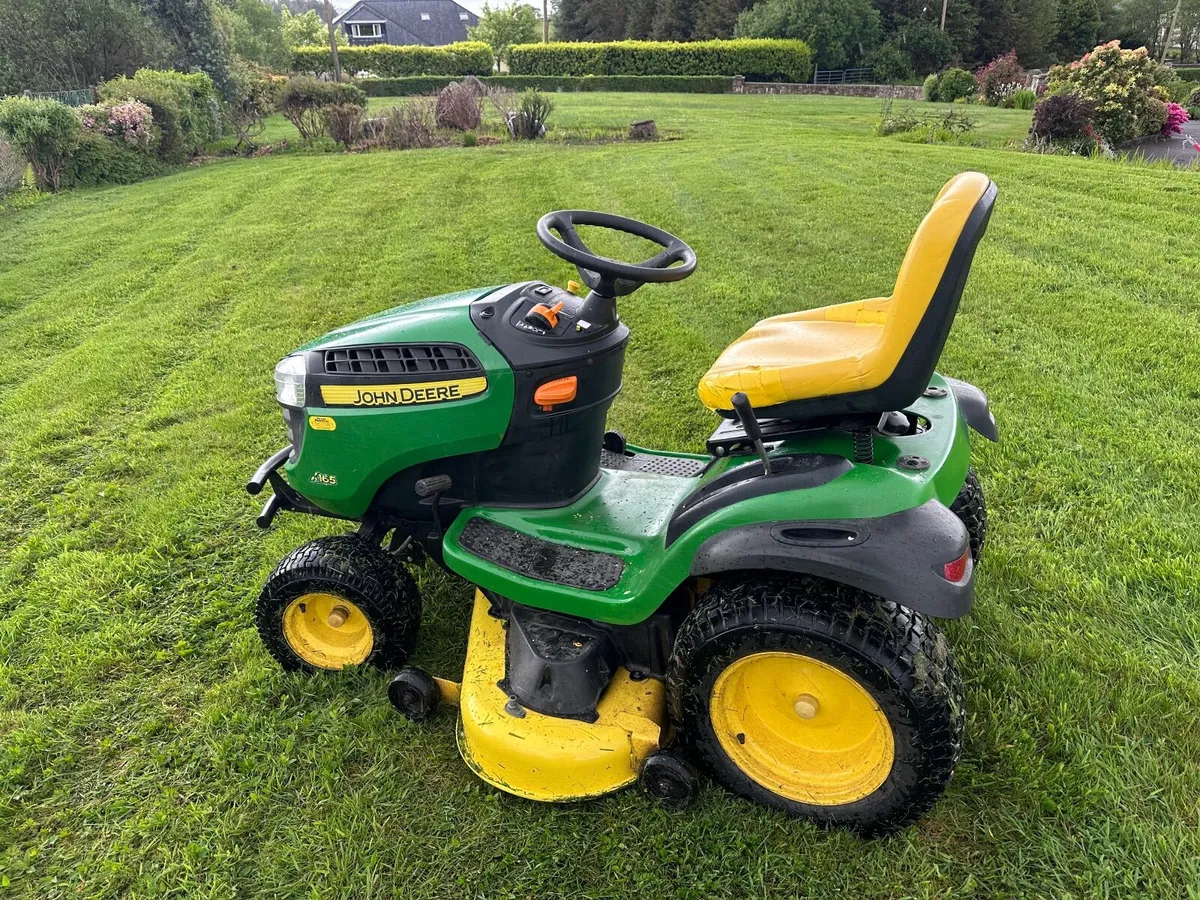 John Deere Ride On Mower - Image 4