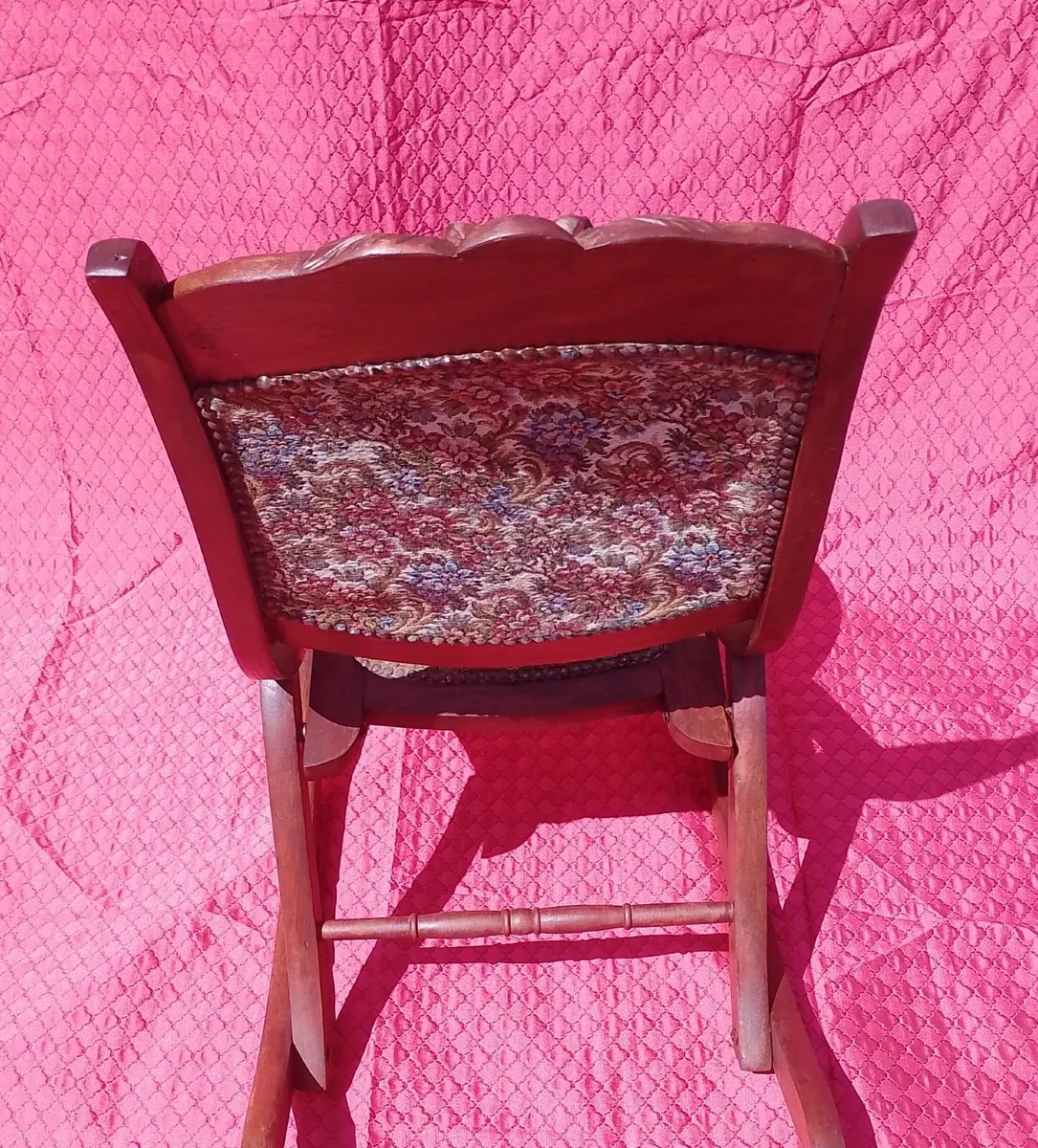 Old folding rocking chair nursery chair - Image 4