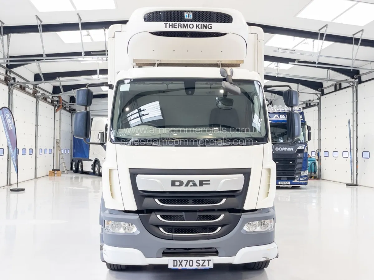 2020 DAF LF 230 MULTI-TEMP FRIDGE BOX VAN - Image 2