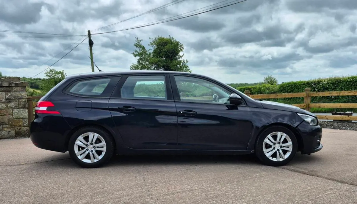 Peugeot 308 Estate 1.6 Diesel Manual - Image 4