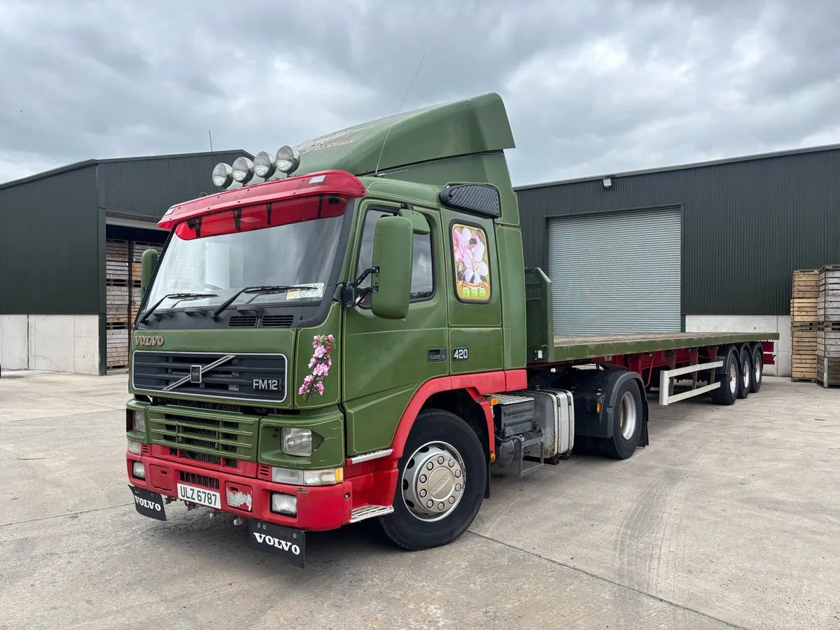 Volvo FM12 420 & 45ft flat trailer - Image 3