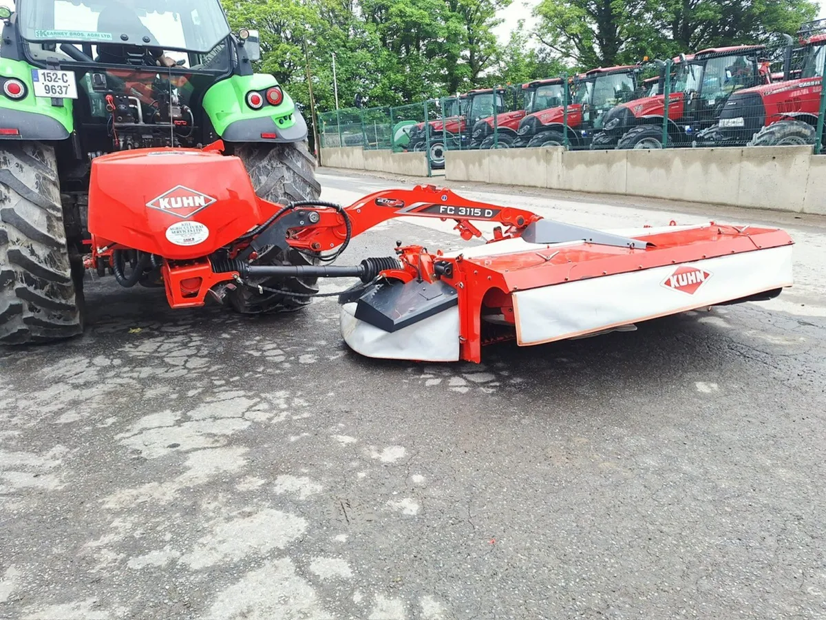 2020 Kuhn FC 3115D Rear Conditioner Mounted Mower - Image 1