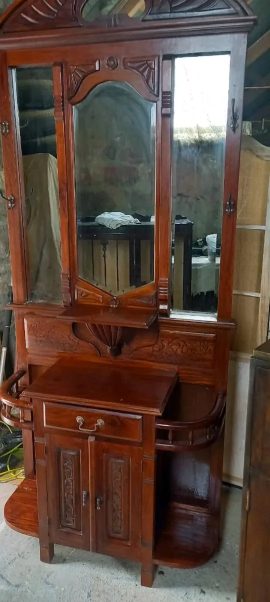 Victorian hall srand - Image 3