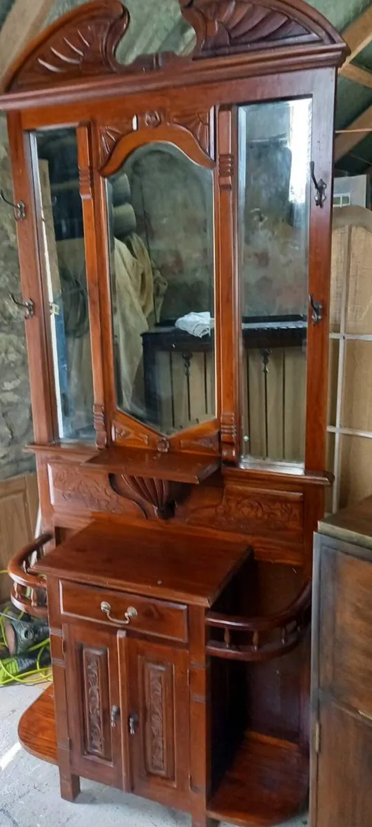 Victorian hall srand - Image 1
