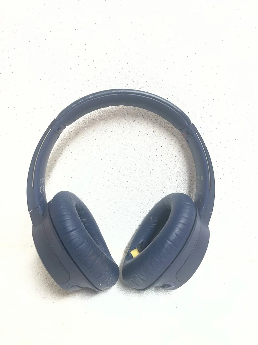 Sony Bluetooth Headphones WH-CH700N - Image 2