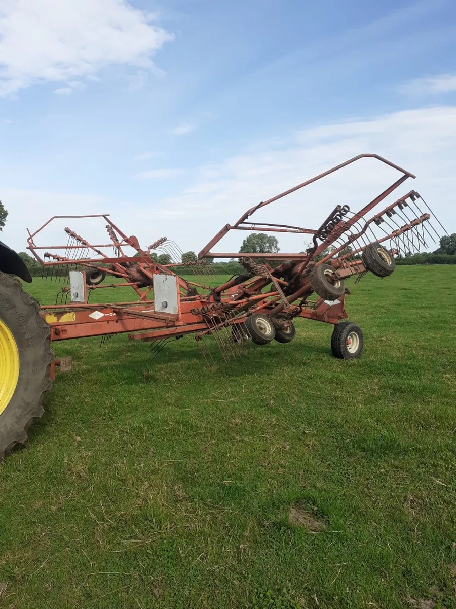 Kuhn rake - Image 1