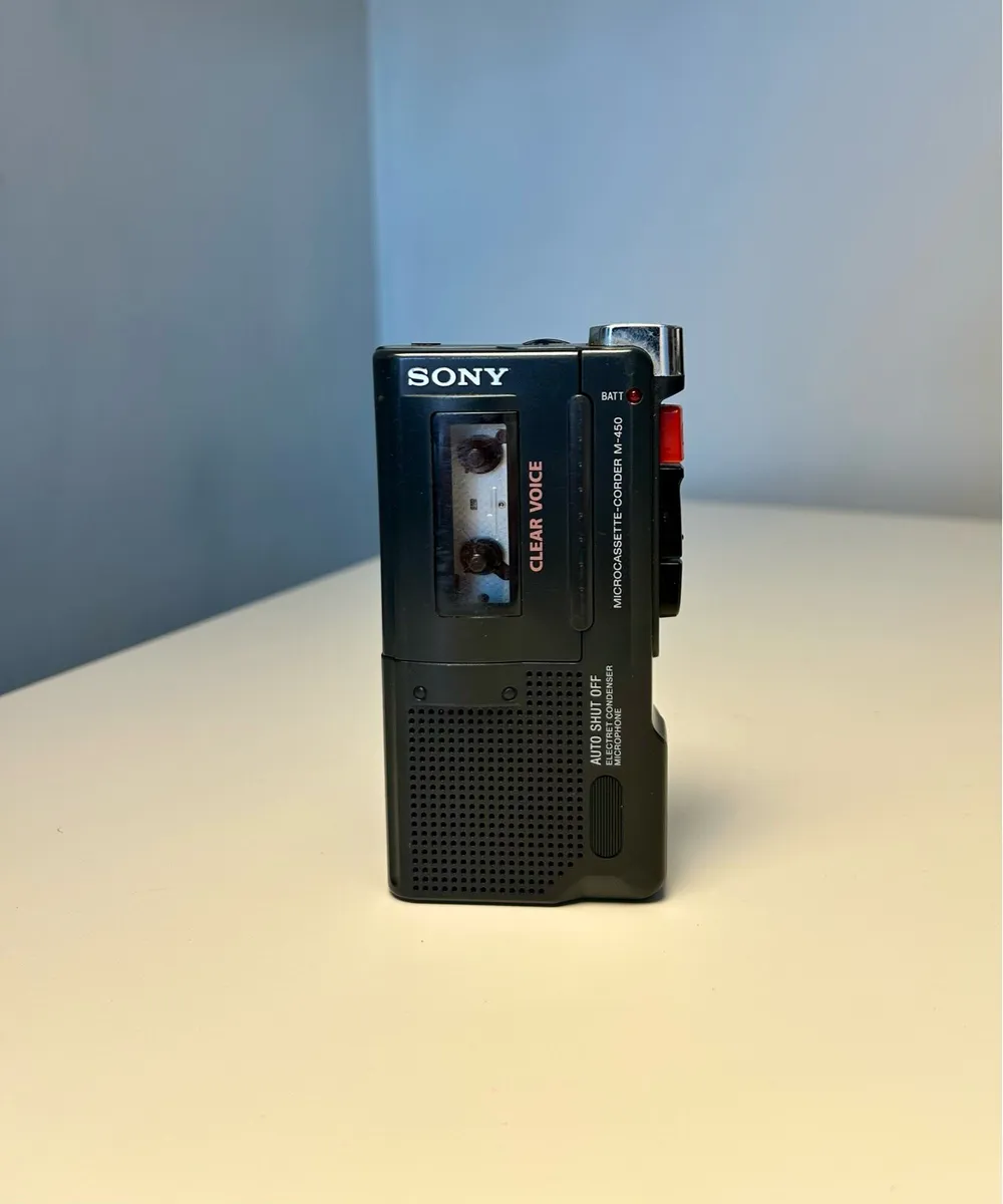 Sony M-450 Clear Voice microcassette recorder - Image 1