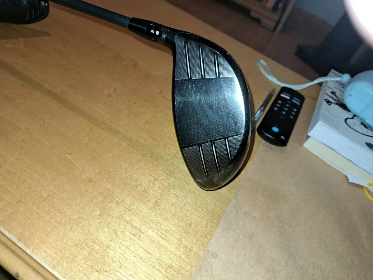 Titleist TSr 3 Driver - Image 3