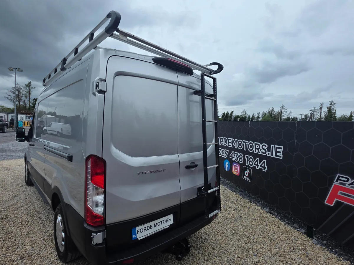 Ford Transit Highroof 2021 - Image 3