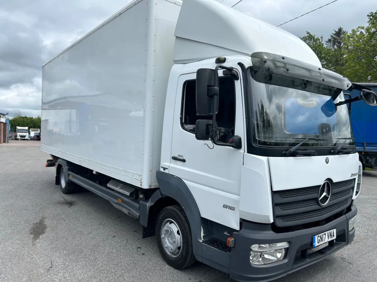 2016 Mercedes Atego 816 1x box 1x Curtainside - Image 3