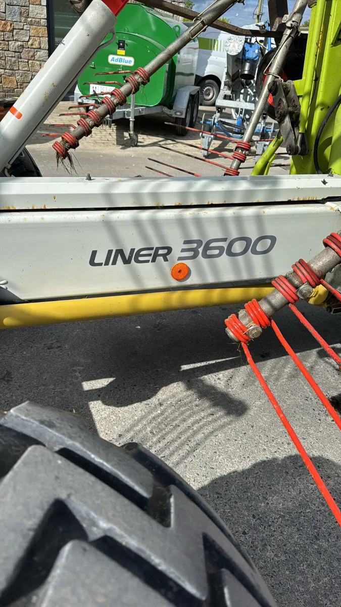 CLAAS 3600 - Image 2