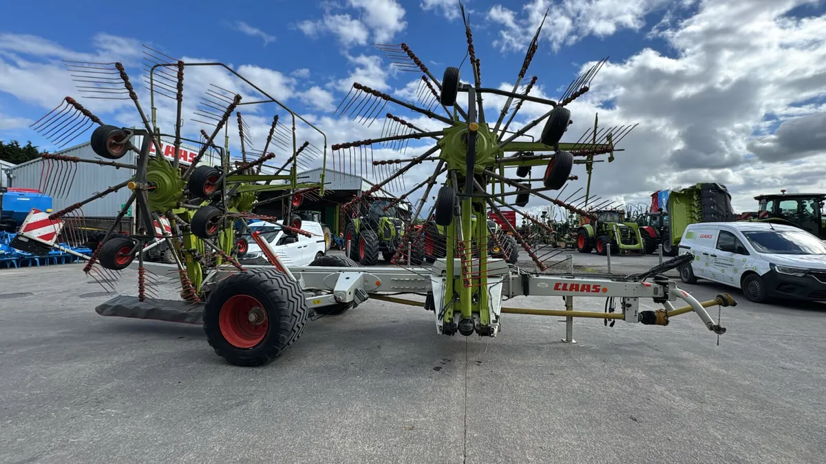 CLAAS 3600 - Image 4