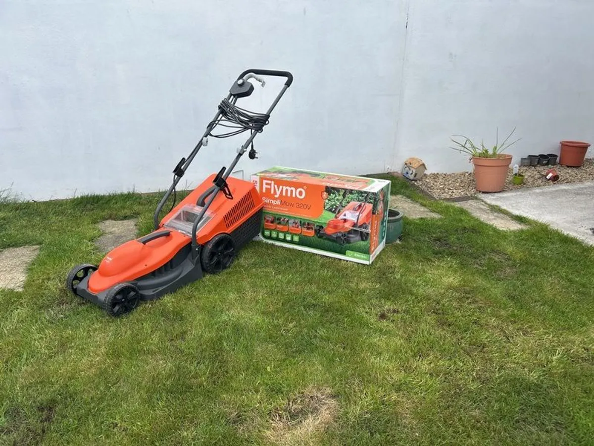 Lawnmower for sale - Image 1