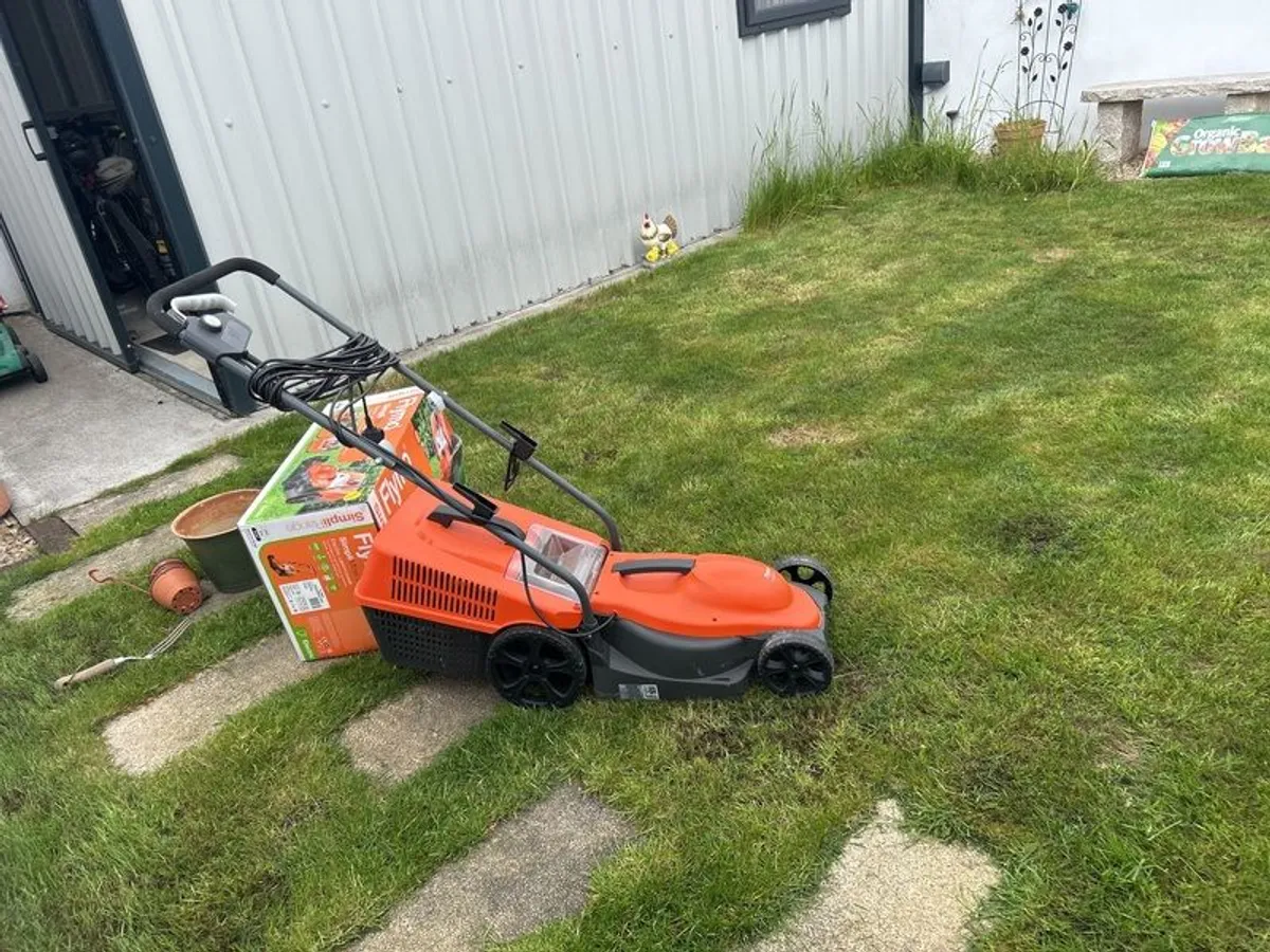Lawnmower for sale - Image 2