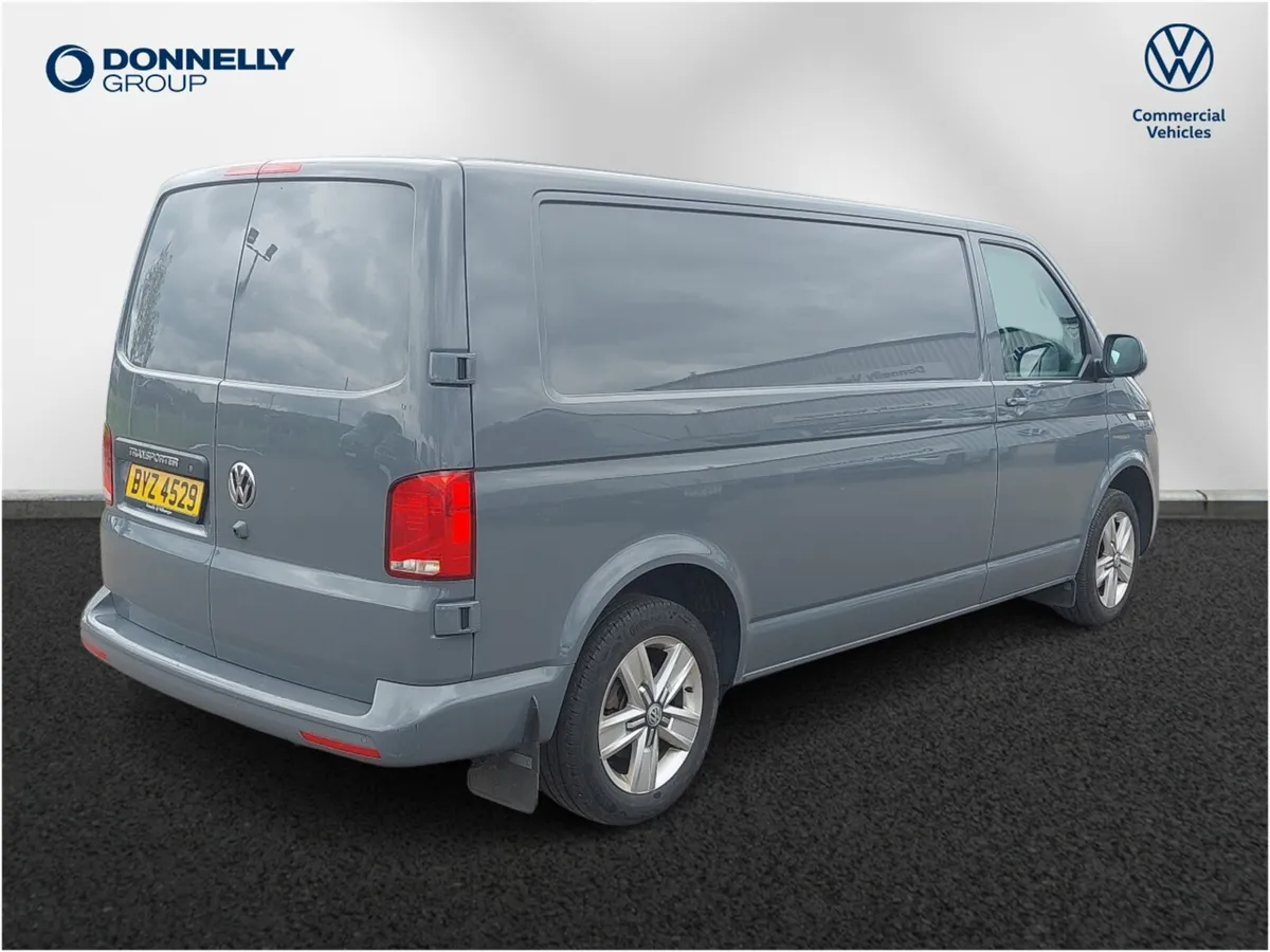 Volkswagen Transporter T32 Lwb Diesel Highline - Image 3