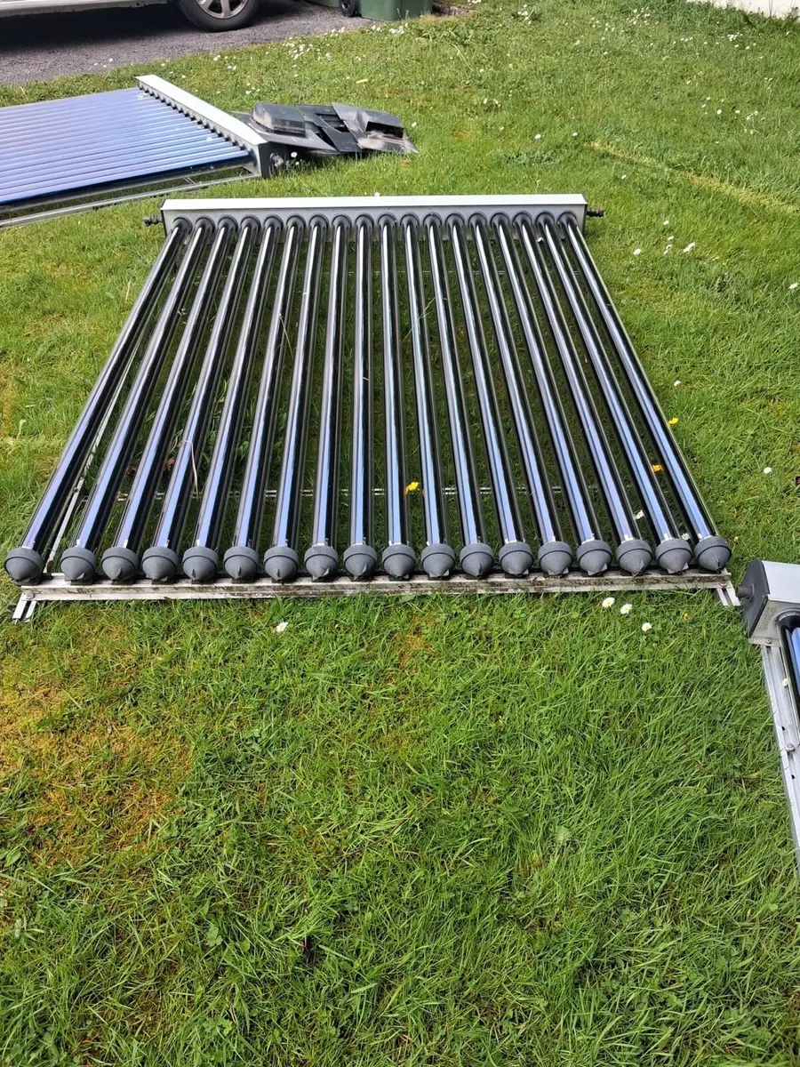 Vacuum tube solar panels (3 sets / 18-tube system) - Image 1