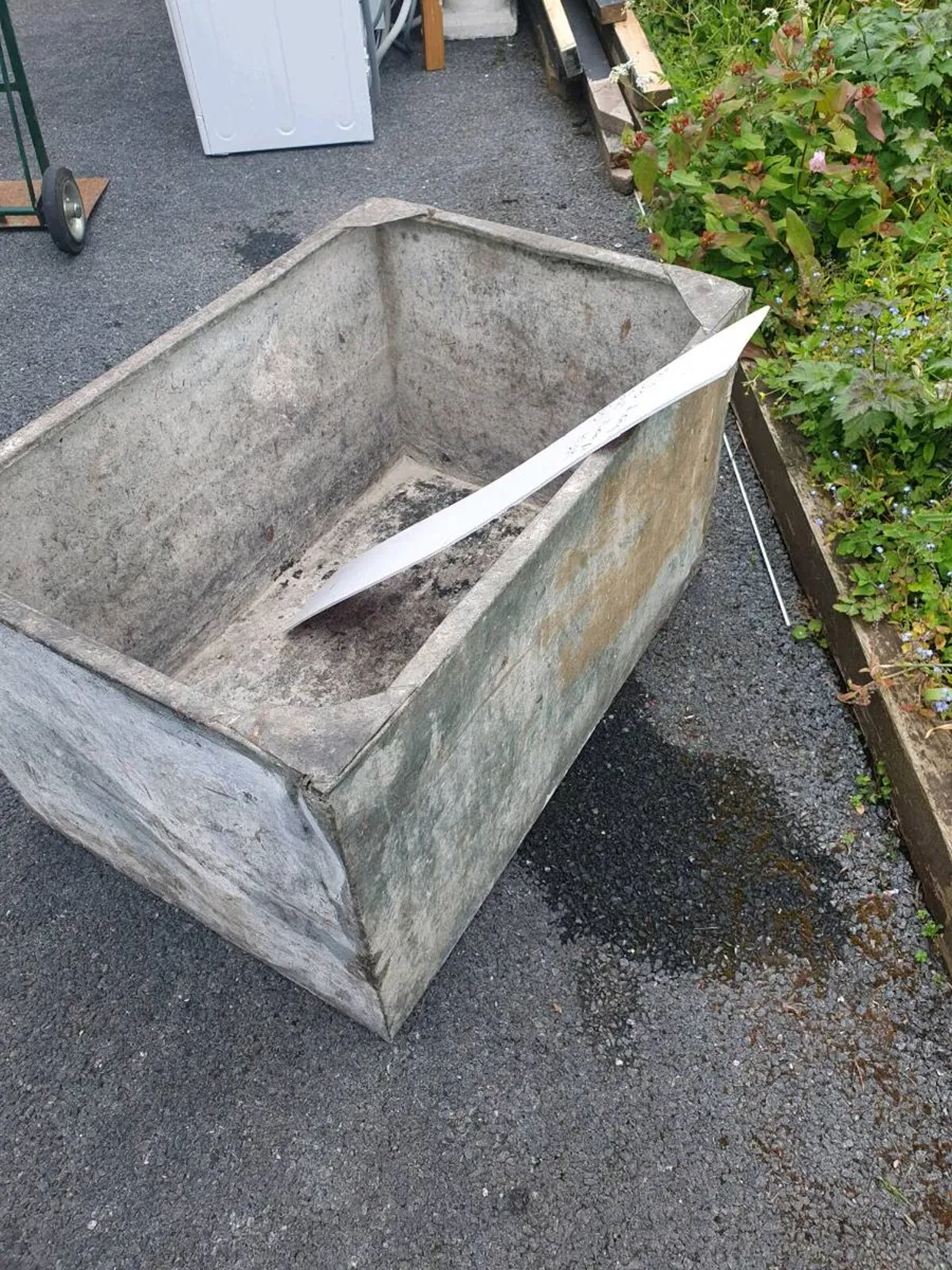 Large galvanised watertank - Image 4