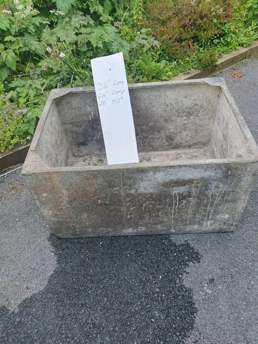 Large galvanised watertank - Image 1