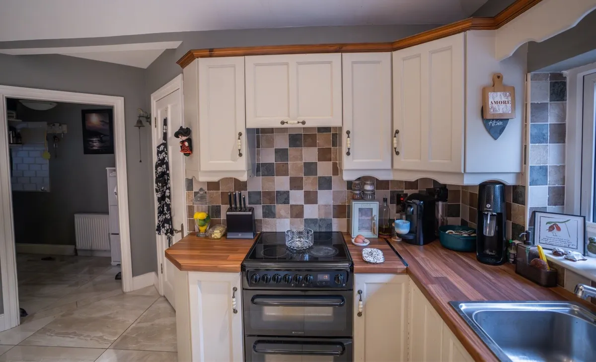 Kitchen for sale - Image 2