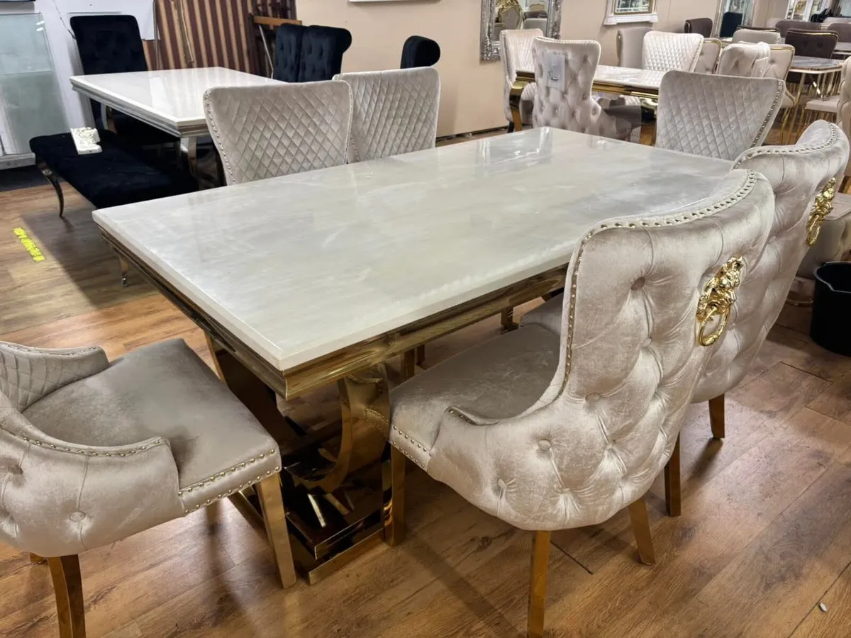 Marble Kitchen Dining Table With Chairs - Image 4