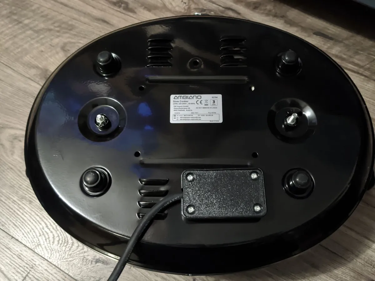 Slow Cooker / Crock Pot - Image 2
