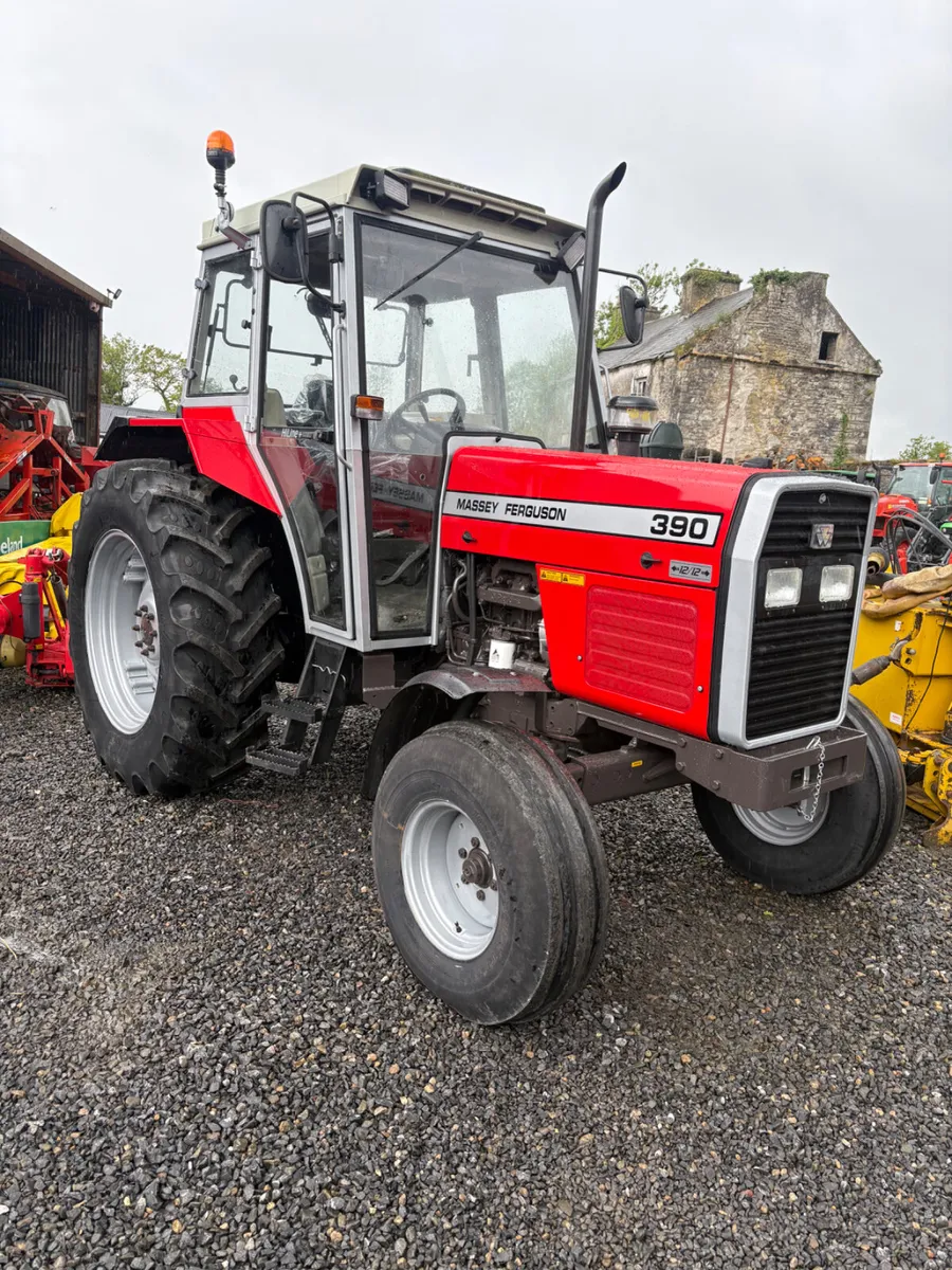 Massey Ferguson 390 - Image 2